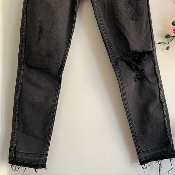 BLACK FRINGE JEANS - Picture 6 of 11